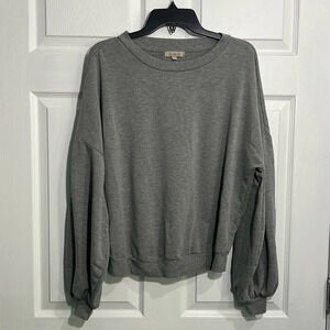 Wonderly women’s gray oversized sweatshirt size small